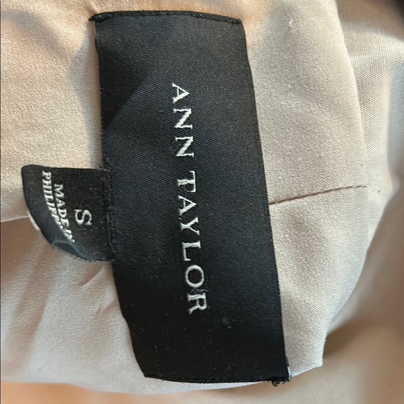 Ann Taylor Cream and Black Trench Coat Modern Design - Picture 2 of 6